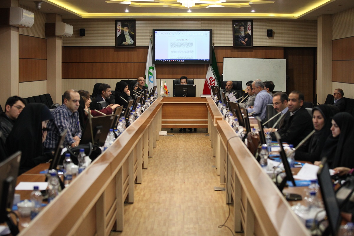 لزوم اصلاح ساختار و توانمندسازی نیروی انسانی سازمان غذا و دارو برای مقابله با قاچاق کالاهای سلامت