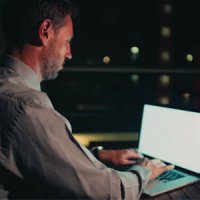 به خاطر مغزتان، از ۷ عادت غلط در زندگی دور بمانید