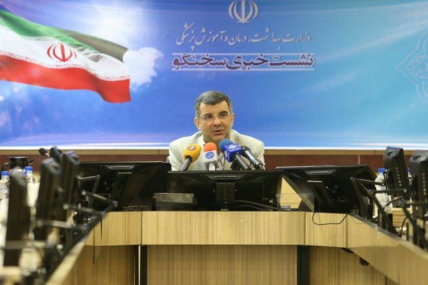 هر ایرانی سالانه ۲۰هزار تومان مکمل مصرف می کند/سهم مکمل‌های قاچاق