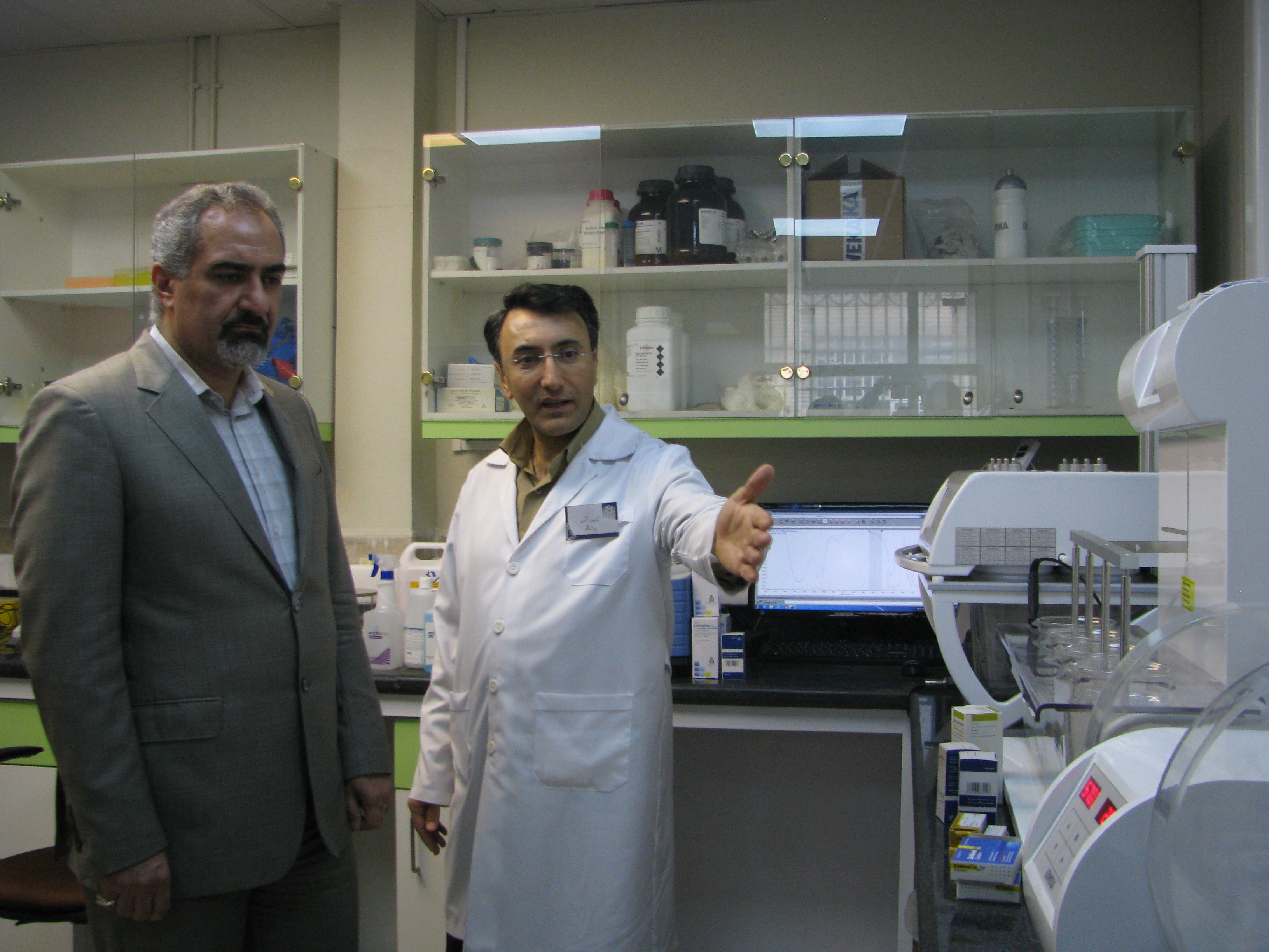 افتتاح آزمایشگاه آنالیز دارو