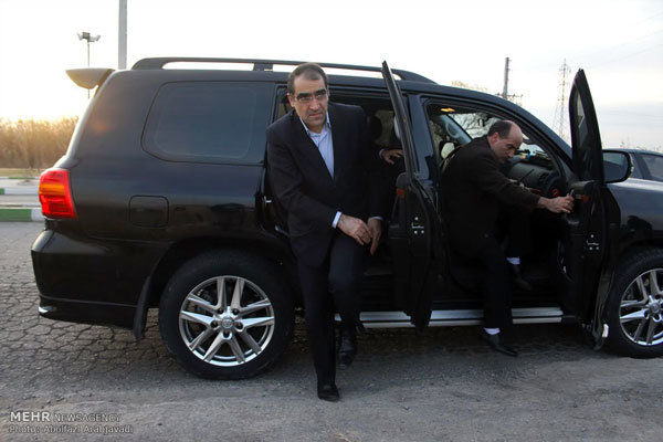 وزیر بهداشت عازم مرزهای شرقی کشور شد