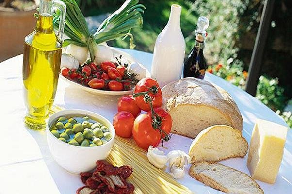 رژیم غذایی که ریسک آلزایمر را تا ۵۳ درصد کاهش می دهد