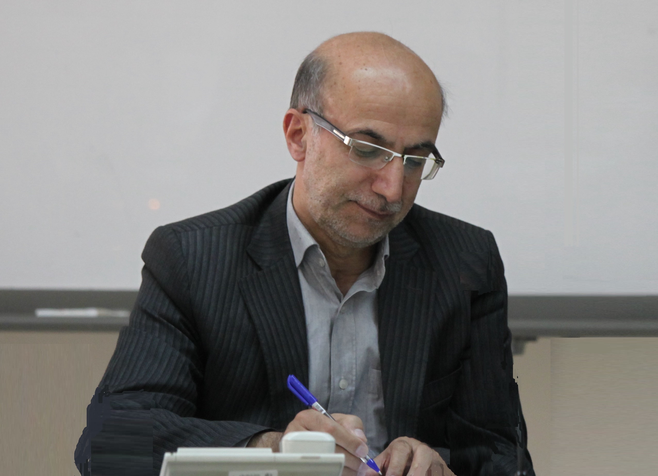 برخورد جدی با تخلفات در حوزه کالاهای سلامت