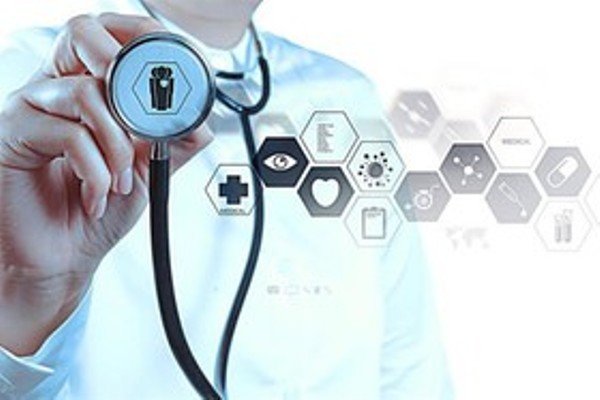 وجود تجهیزات پزشکی تاریخ مصرف گذشته یکی از مشکلات پیش روی ماست